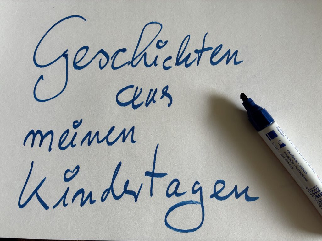 Die Autorin Silke Brügel ist mit der Lektüre von Doris Dörris' Buch Leben Schreiben Atmen in die Geschichten aus der Kindheit eingetaucht. Autobiografisches Schreiben macht Spaß und bereichert unser Leben.